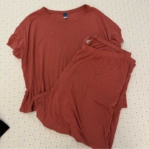 Old Navy Sunday Sleep Pajama Set